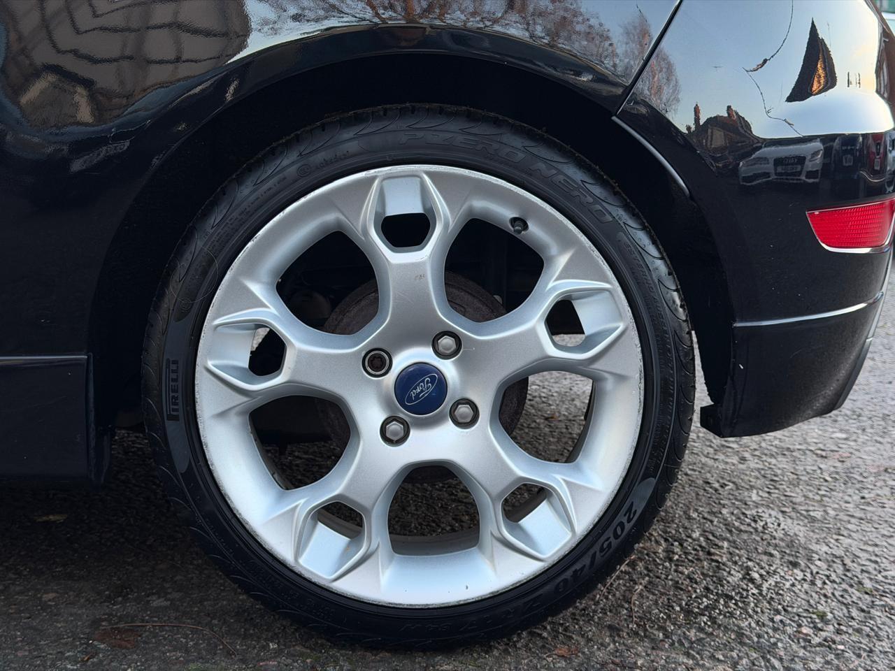 Used Ford Fiesta 2012 for sale - 77170686: Photo 32