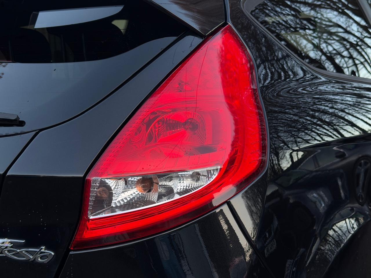 Used Ford Fiesta 2012 for sale - 77170686: Photo 41