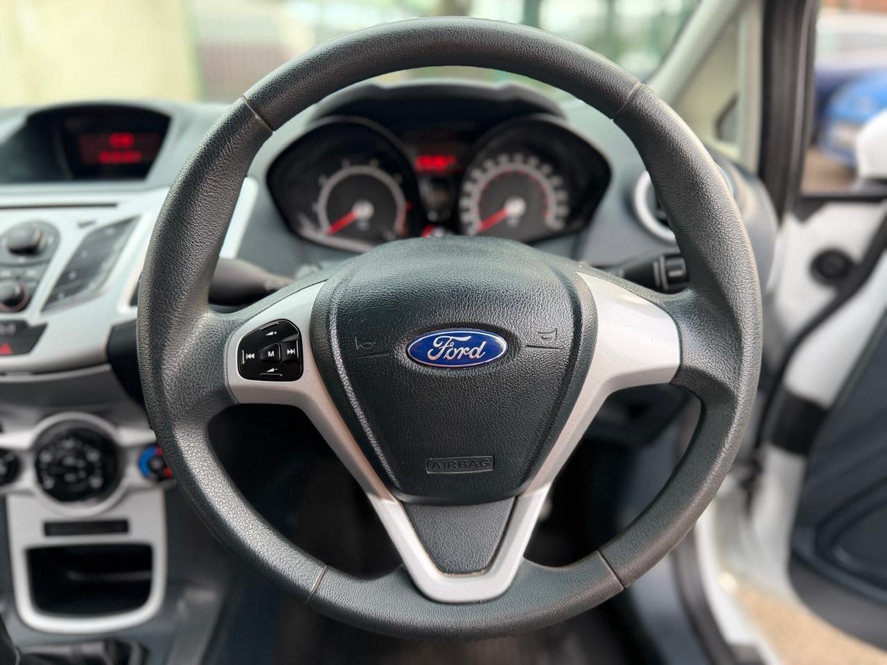 Used Ford Fiesta 2012 for sale - 77396059: Photo 13