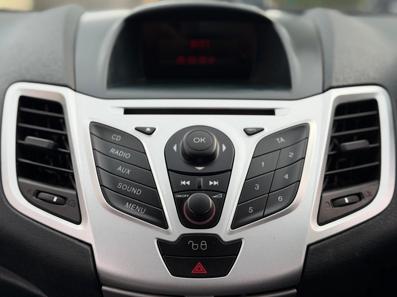 Used Ford Fiesta 2012 for sale - 77396059: Photo 15