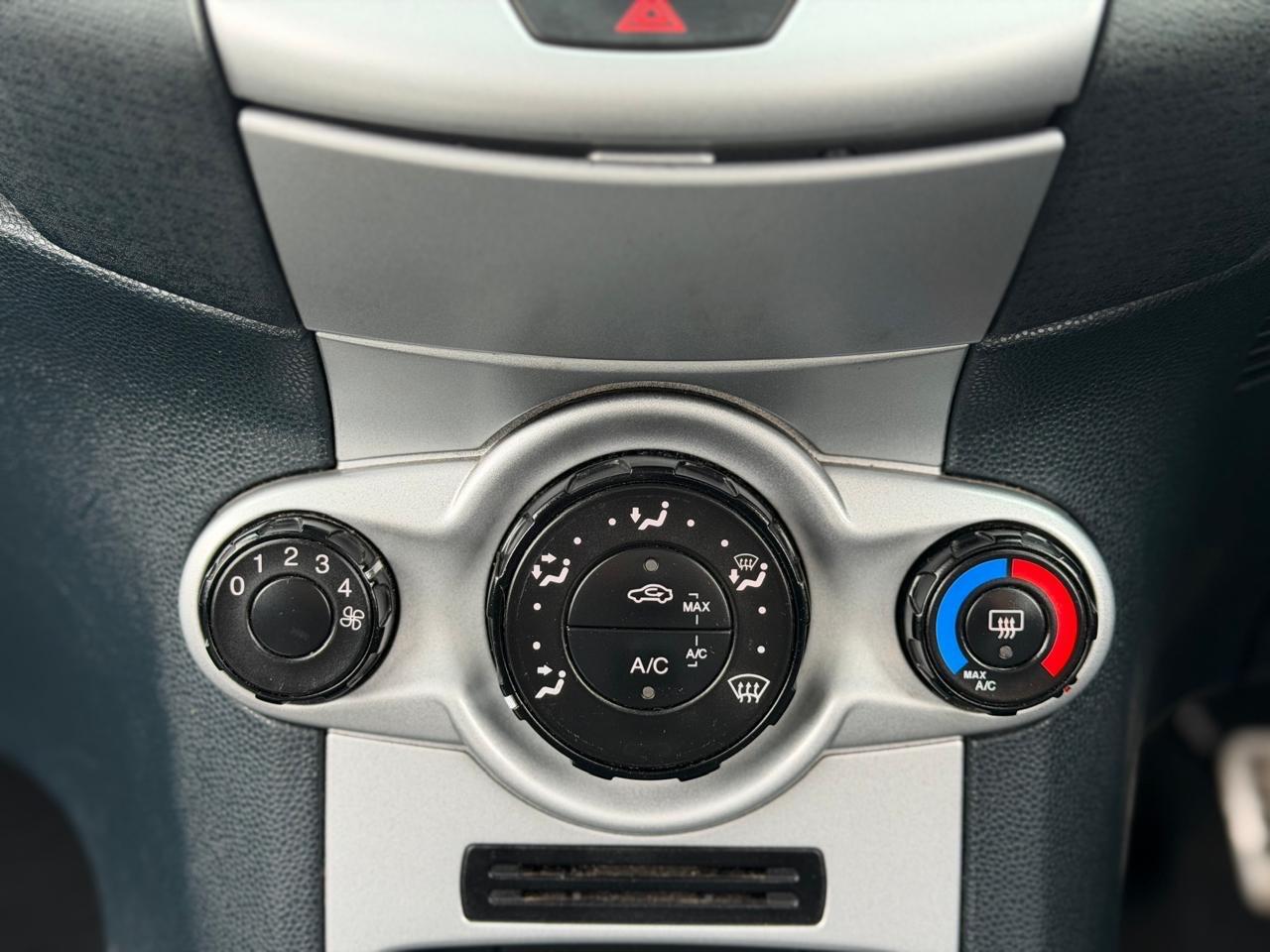 Used Ford Fiesta 2012 for sale - 77396059: Photo 16