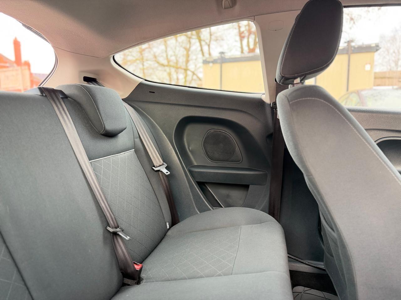 Used Ford Fiesta 2012 for sale - 77396059: Photo 28