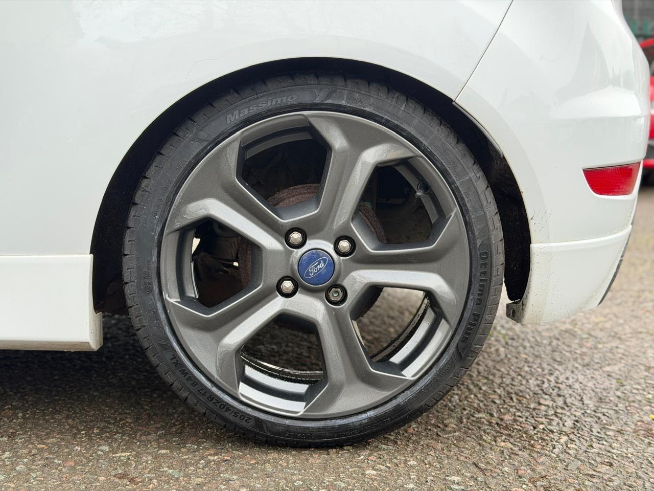 Used Ford Fiesta 2012 for sale - 77396059: Photo 38