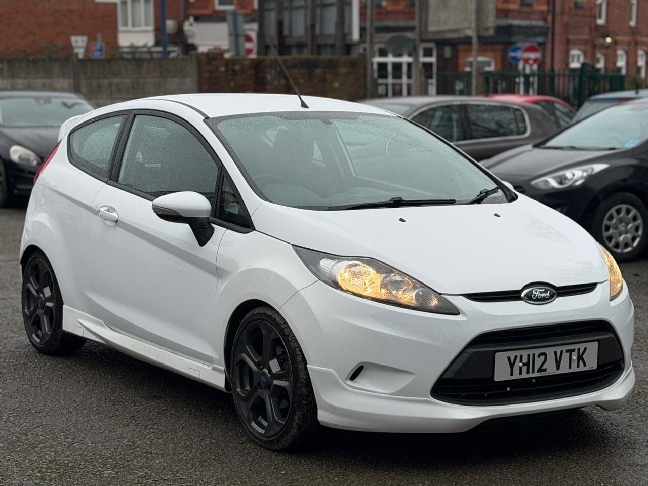 Used Ford Fiesta 2012 for sale - 77396059: Photo 4