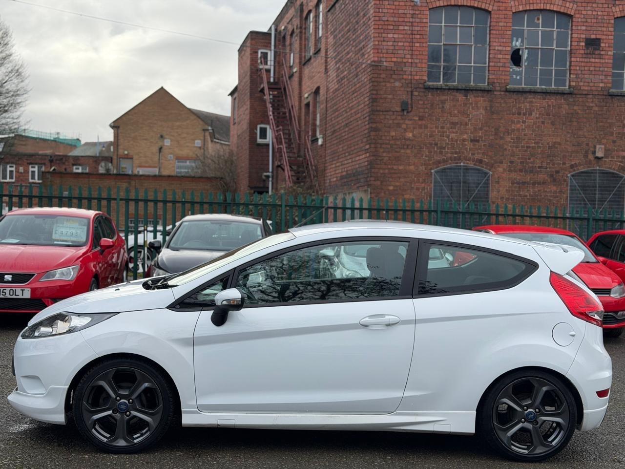 Used Ford Fiesta 2012 for sale - 77396059: Photo 7