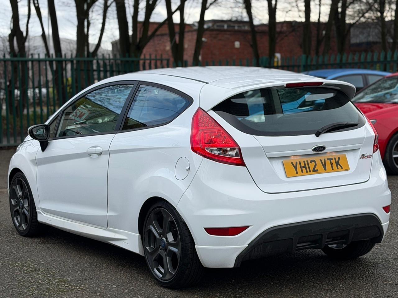 Used Ford Fiesta 2012 for sale - 77396059: Photo 8