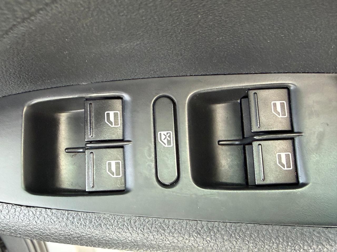 Used Volkswagen Jetta 2012 for sale - 77170685: Photo 25