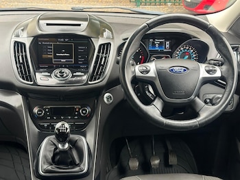 Used Ford Kuga 2016 for sale - 77170687: Photo