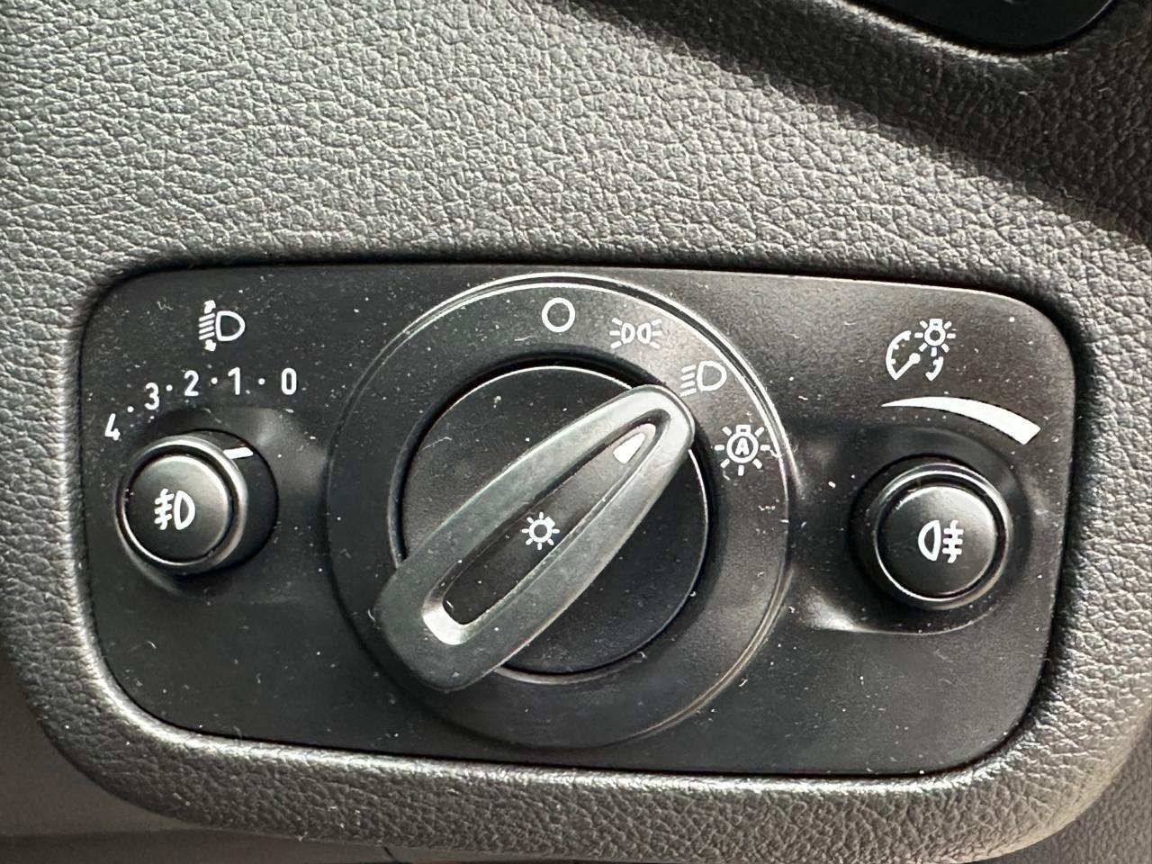 Used Ford Kuga 2016 for sale - 77170687: Photo 30