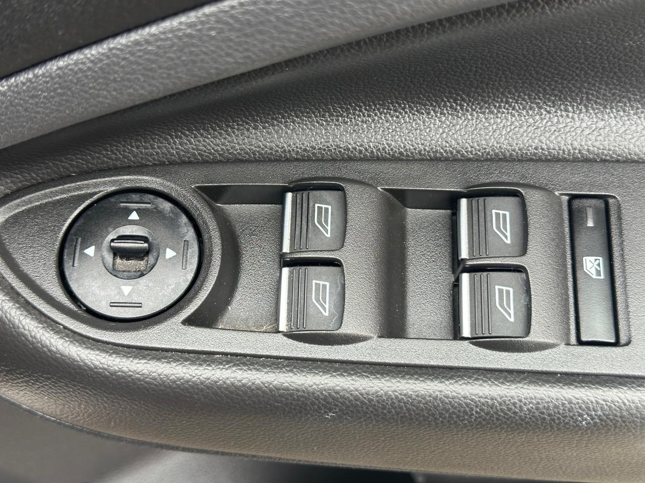 Used Ford Kuga 2016 for sale - 77170687: Photo 31