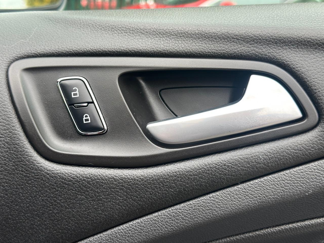 Used Ford Kuga 2016 for sale - 77170687: Photo 32