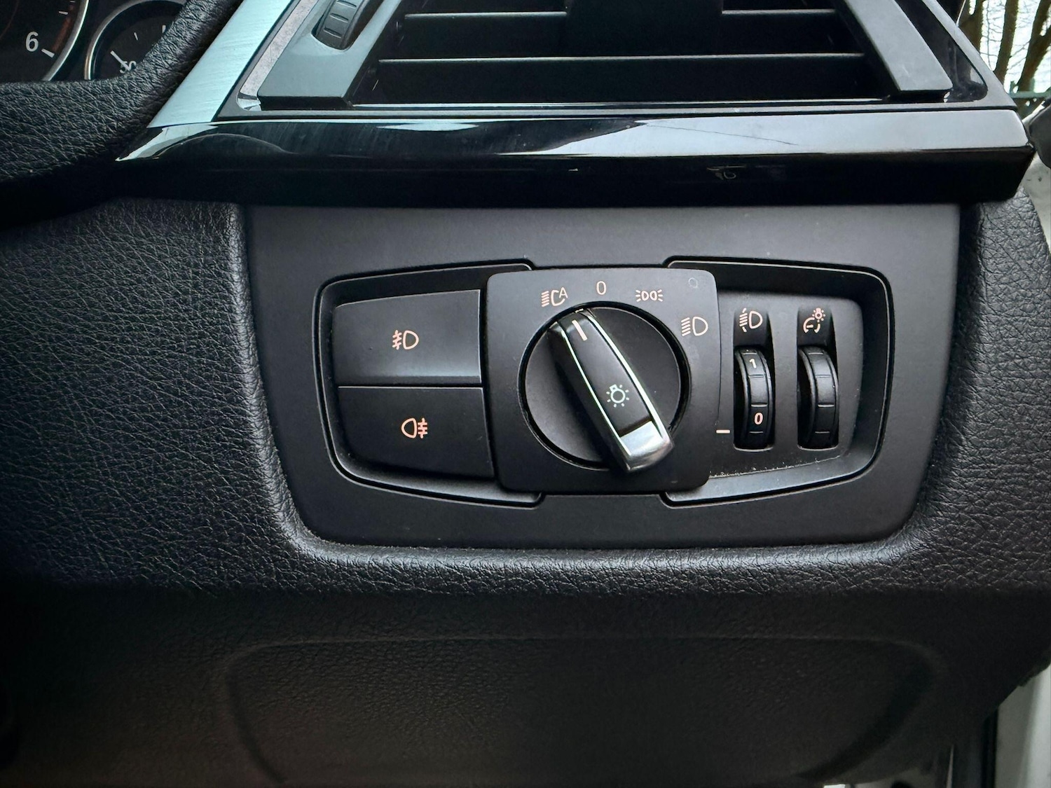 Used BMW 3 Series 2013 for sale - 77559634: Photo 25