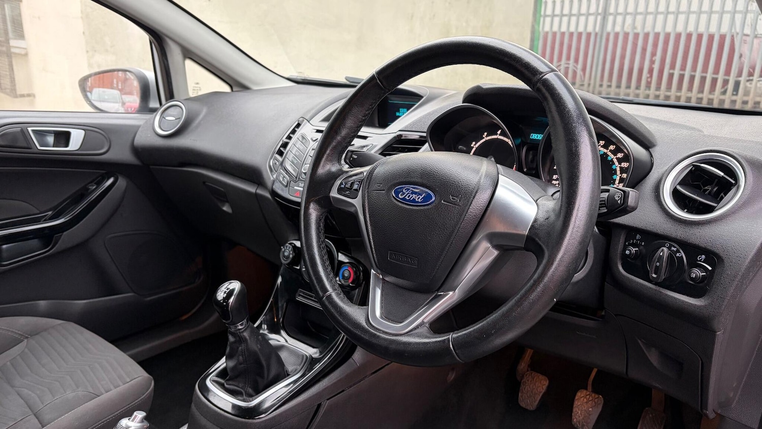 Used Ford Fiesta 2016 for sale - 77170683: Photo 21