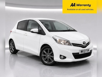 Used Toyota Yaris 2012 for sale - 79349015: Photo