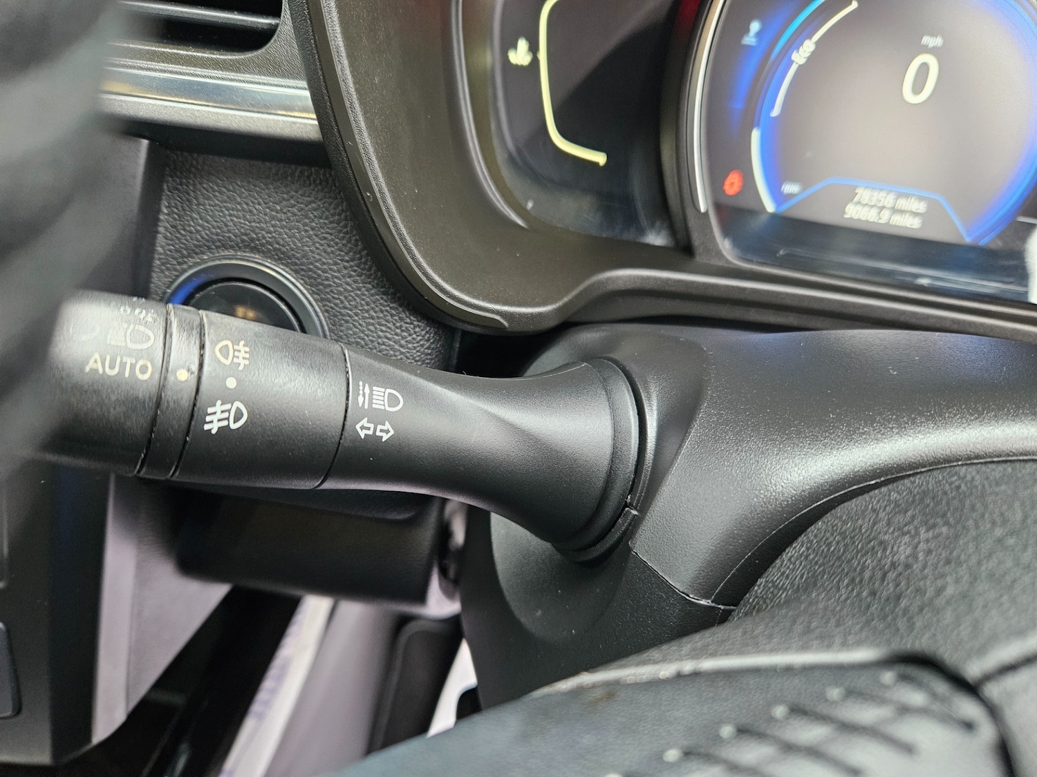 Used Renault Kadjar 2015 for sale - 76618545: Photo 19