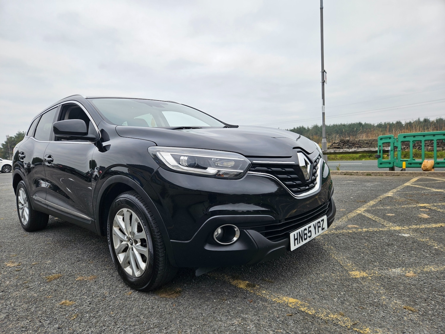 Used Renault Kadjar 2015 for sale - 76618545: Photo 2