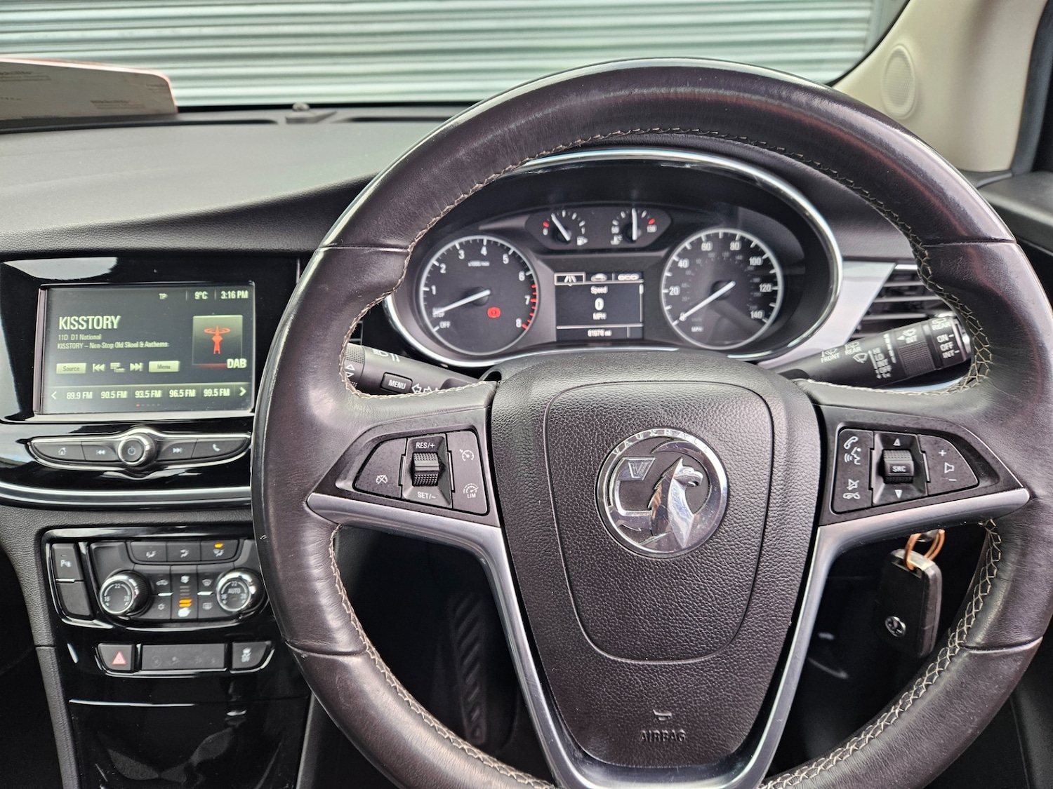 Used Vauxhall Mokka X 2017 for sale - 76618501: Photo 10