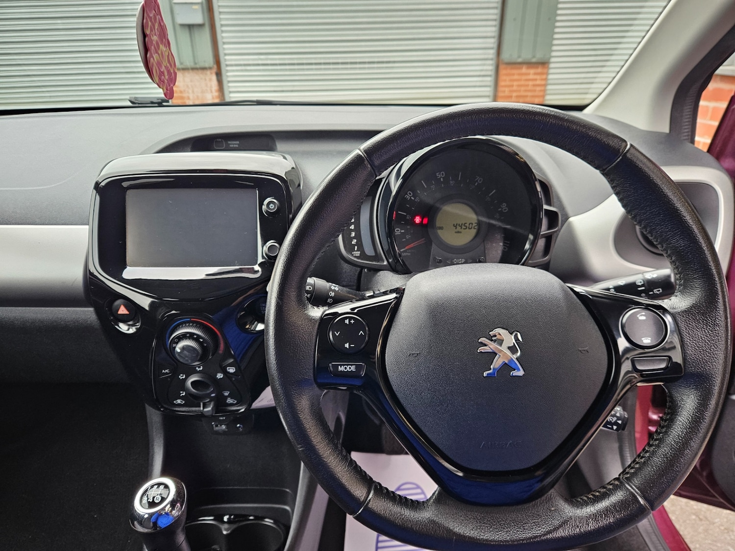 Used Peugeot 108 2015 for sale - 76618554: Photo 15