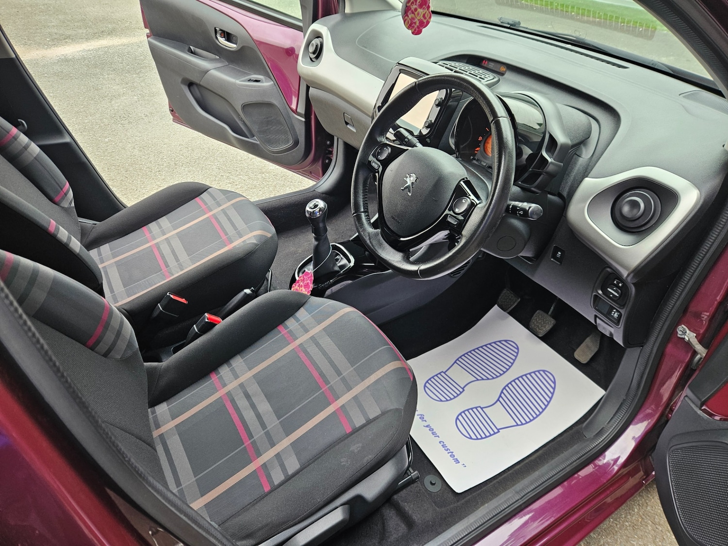 Used Peugeot 108 2015 for sale - 76618554: Photo 18