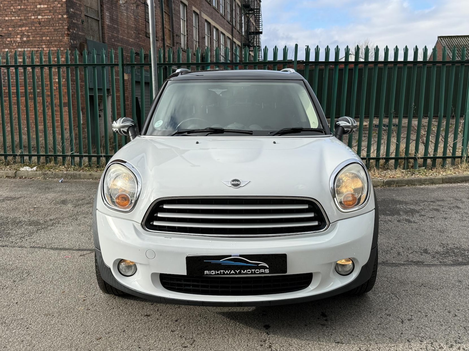 Used MINI Countryman for sale - 77524909: Photo 3