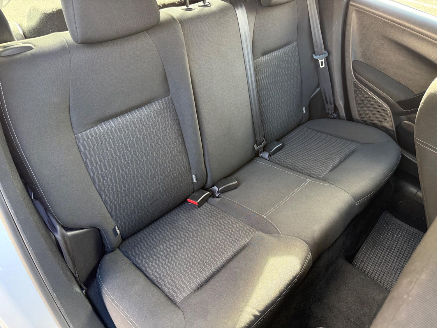 Used Peugeot 208 for sale - 76995264: Photo 15