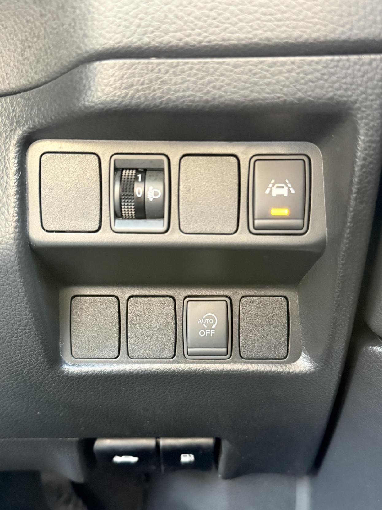 Used Nissan Qashqai 2018 for sale - 76432257: Photo 27