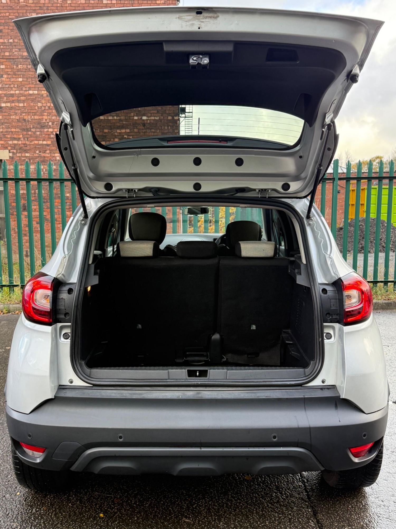 Used Renault Captur 2018 for sale - 76440973: Photo 10