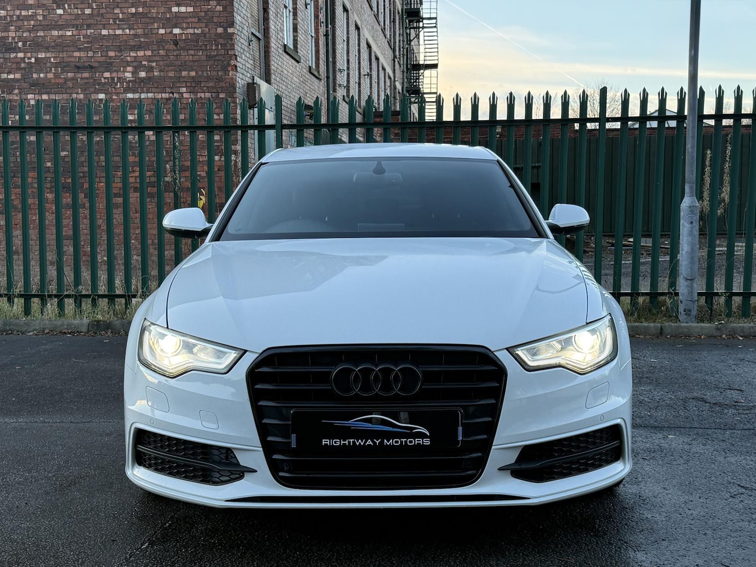 Used Audi A6 2012 for sale - 76765224: Photo 2