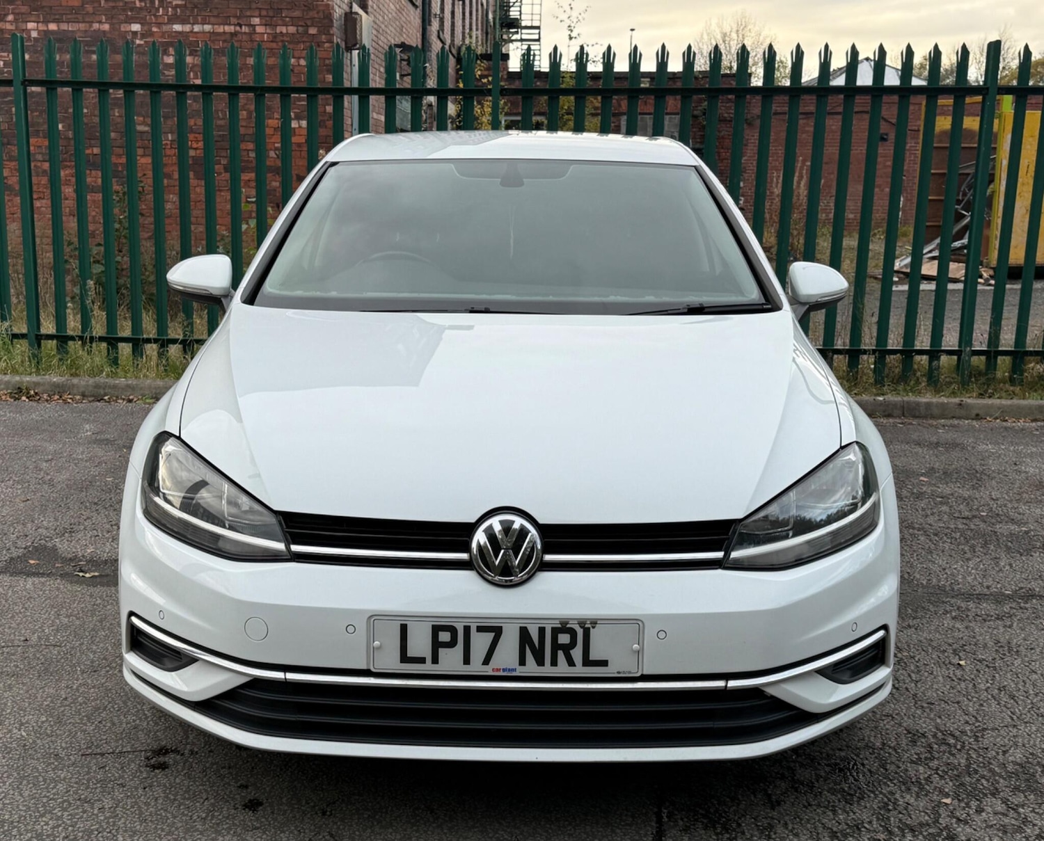 Used Volkswagen Golf 2017 for sale - 76432425: Photo 3