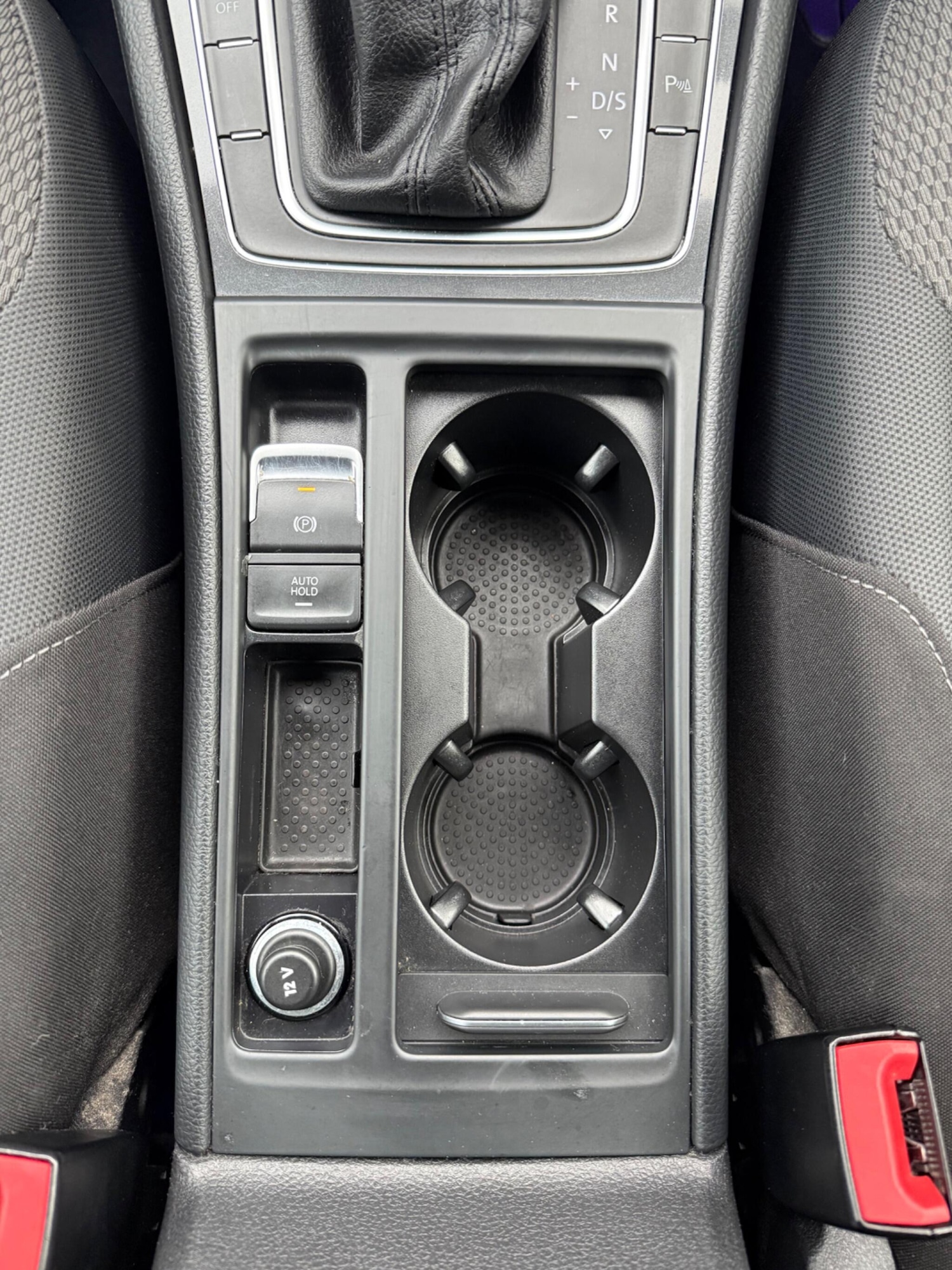 Used Volkswagen Golf 2017 for sale - 76432425: Photo 33