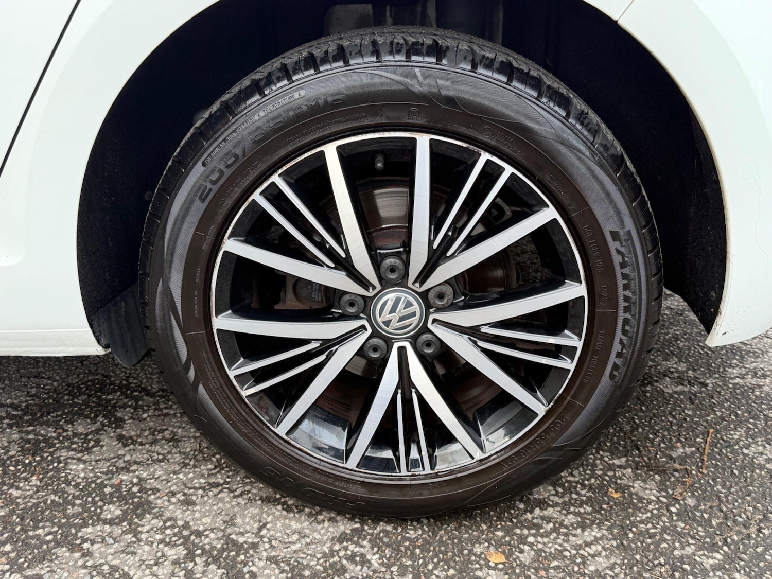 Used Volkswagen Golf 2017 for sale - 76432425: Photo 36