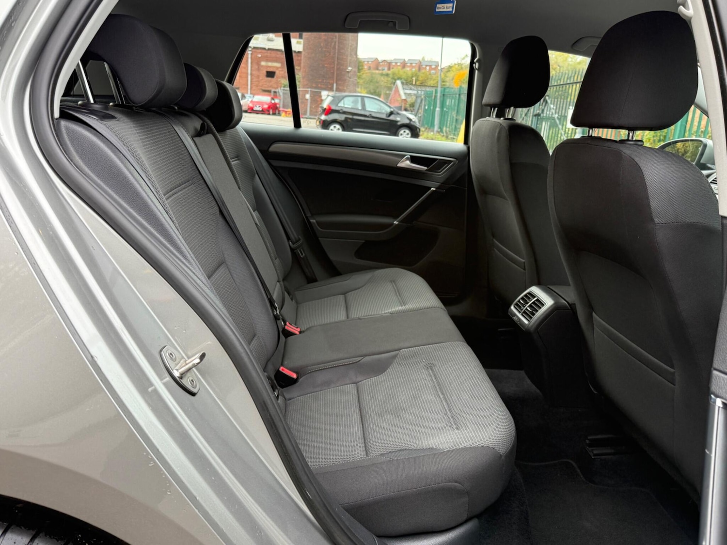 Used Volkswagen Golf 2013 for sale - 76431904: Photo 20