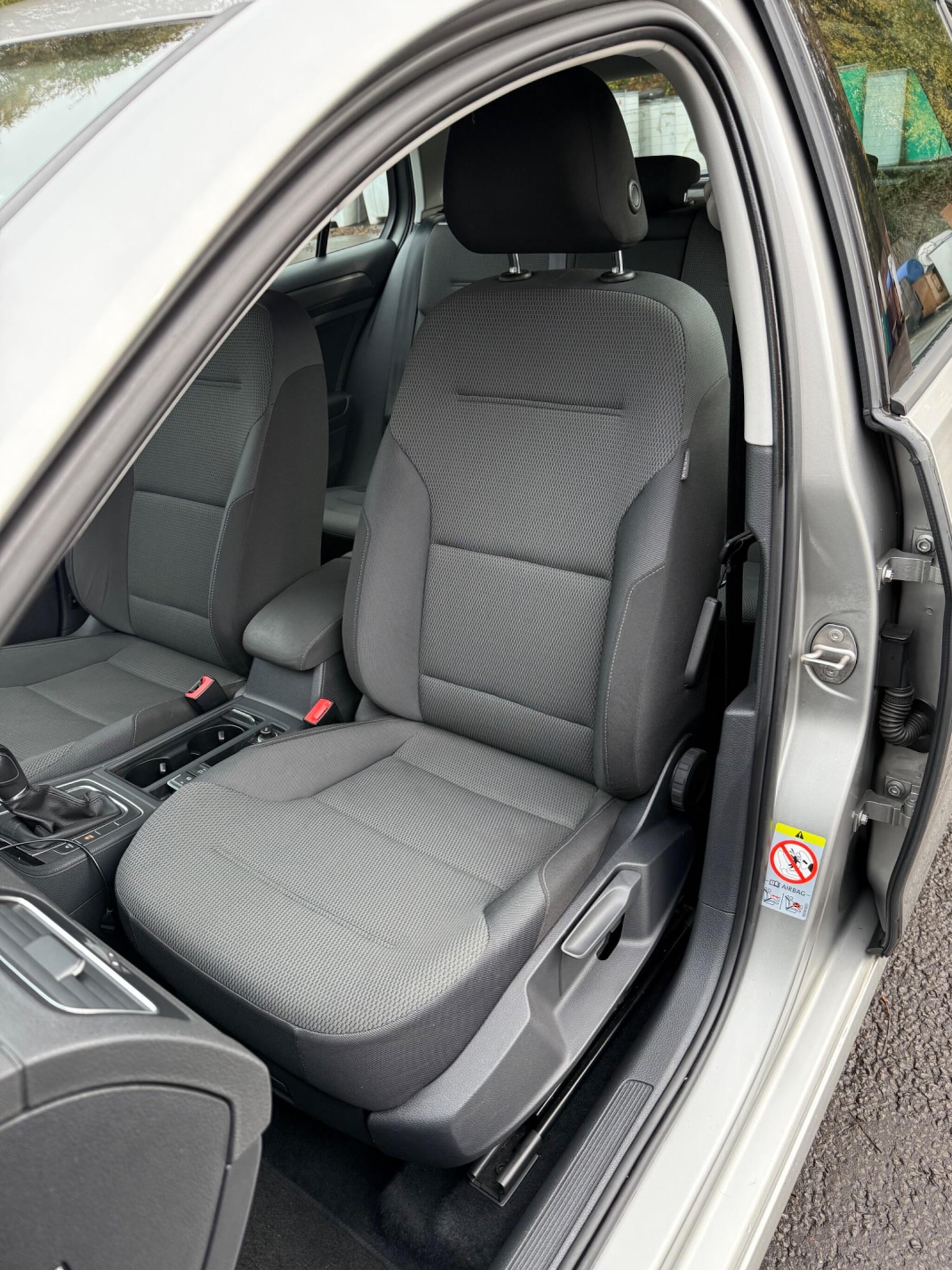 Used Volkswagen Golf 2013 for sale - 76431904: Photo 24