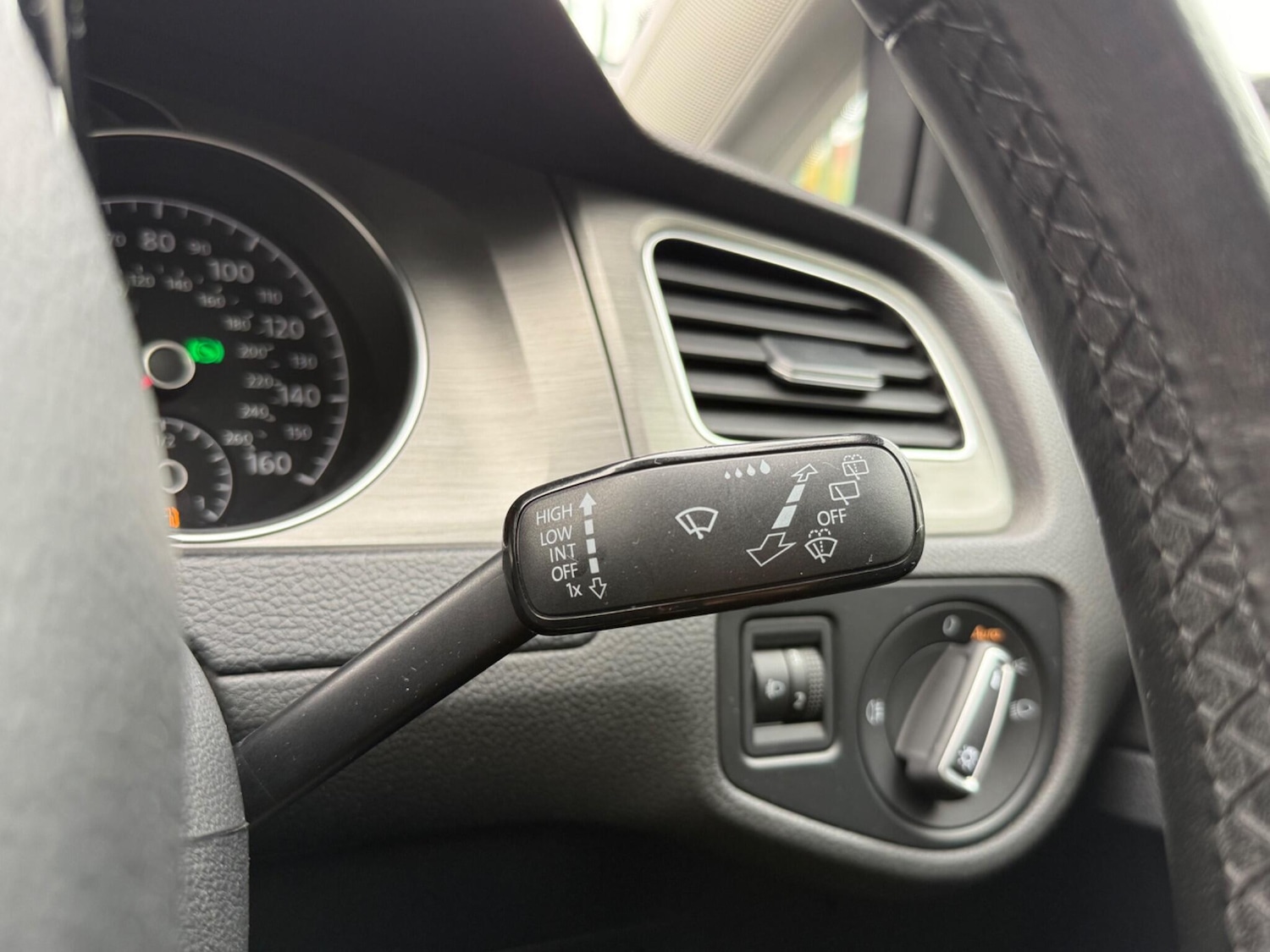 Used Volkswagen Golf 2013 for sale - 76431904: Photo 36