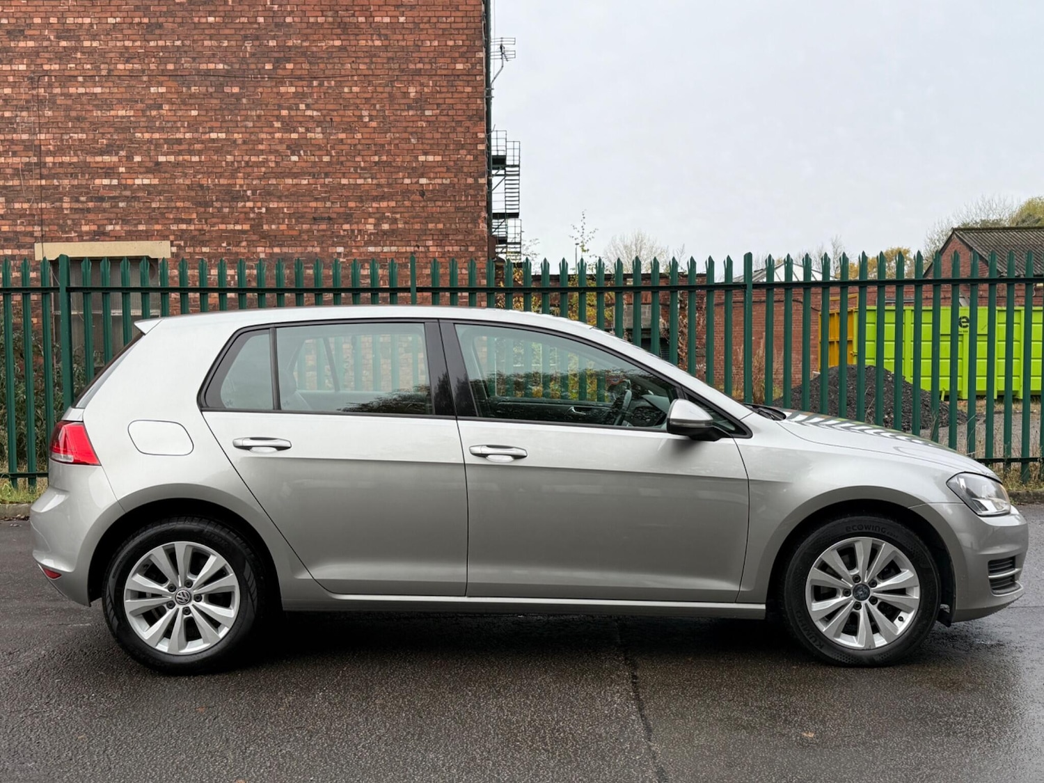 Used Volkswagen Golf 2013 for sale - 76431904: Photo 5