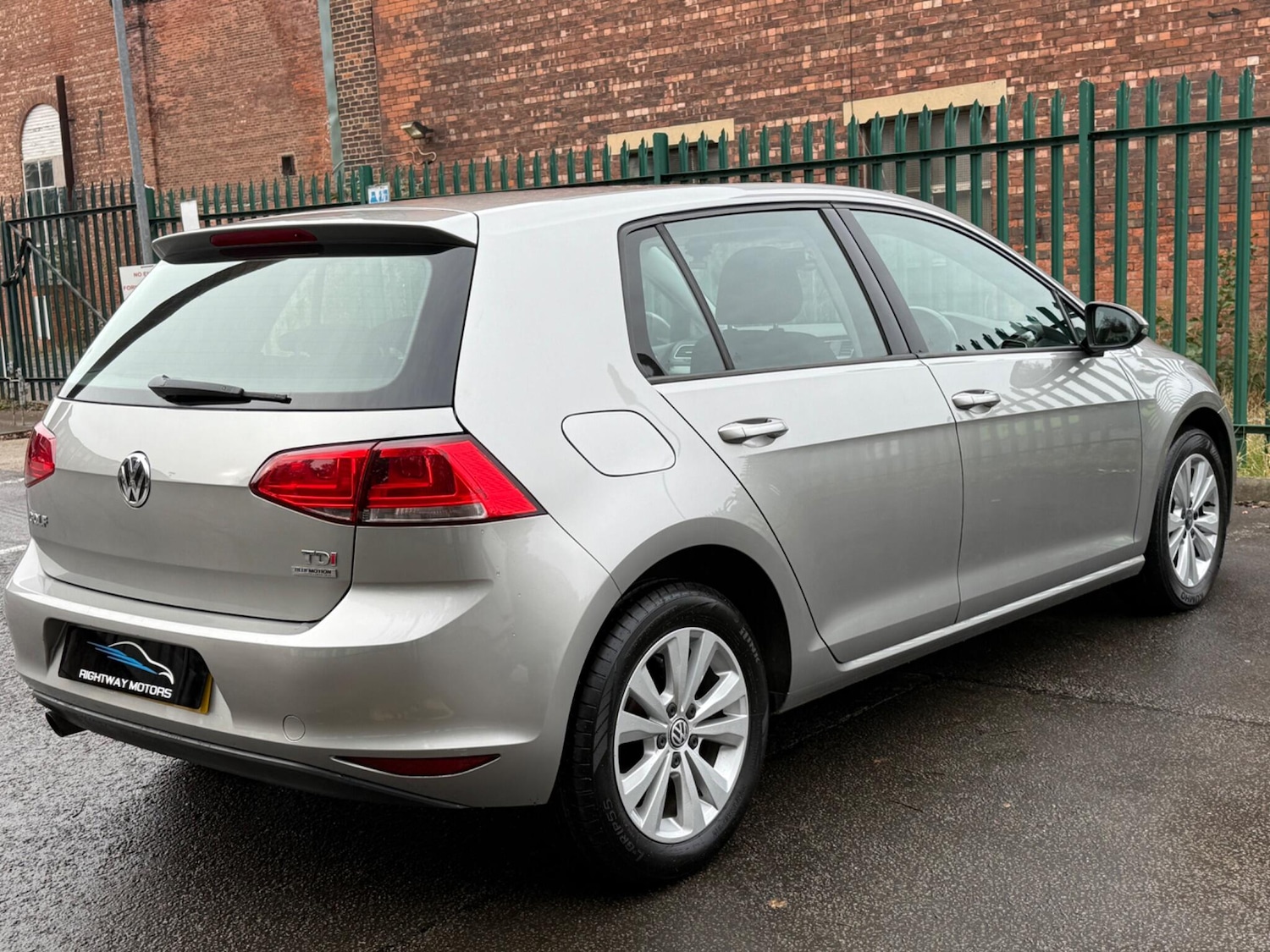 Used Volkswagen Golf 2013 for sale - 76431904: Photo 7