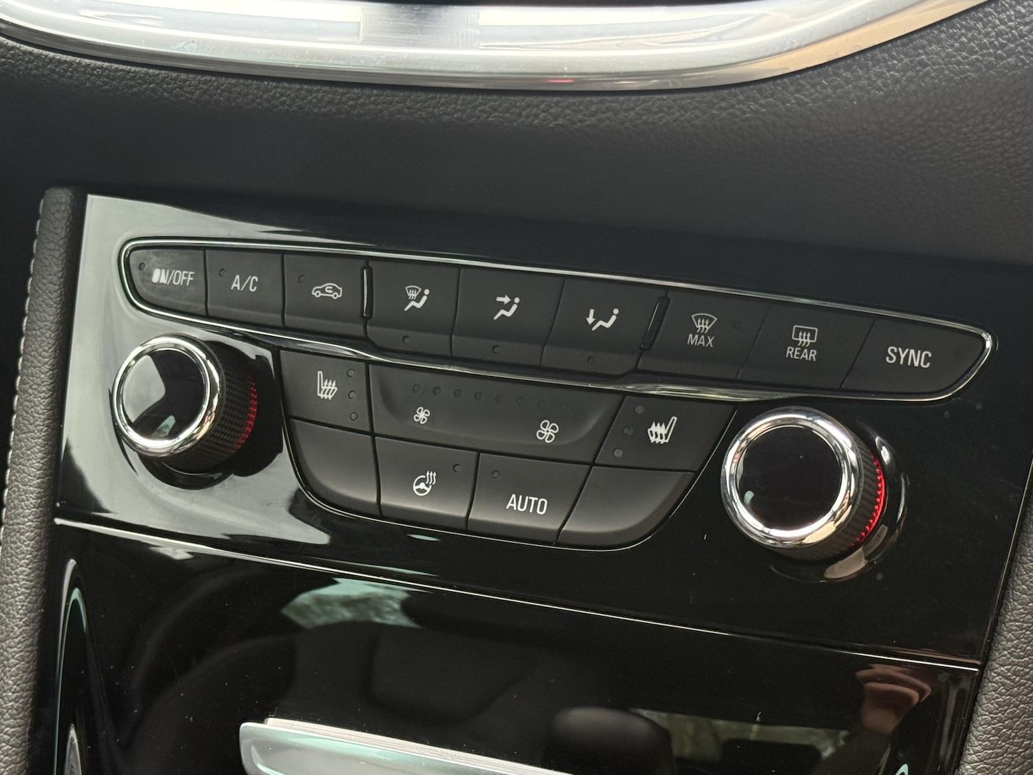 Used Vauxhall Astra for sale - 78136008: Photo 18