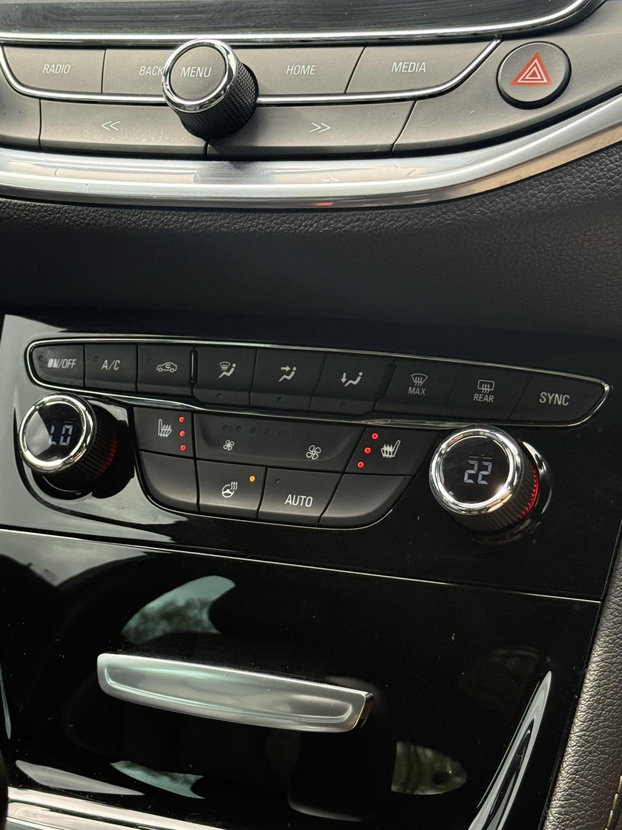 Used Vauxhall Astra for sale - 78136008: Photo 22