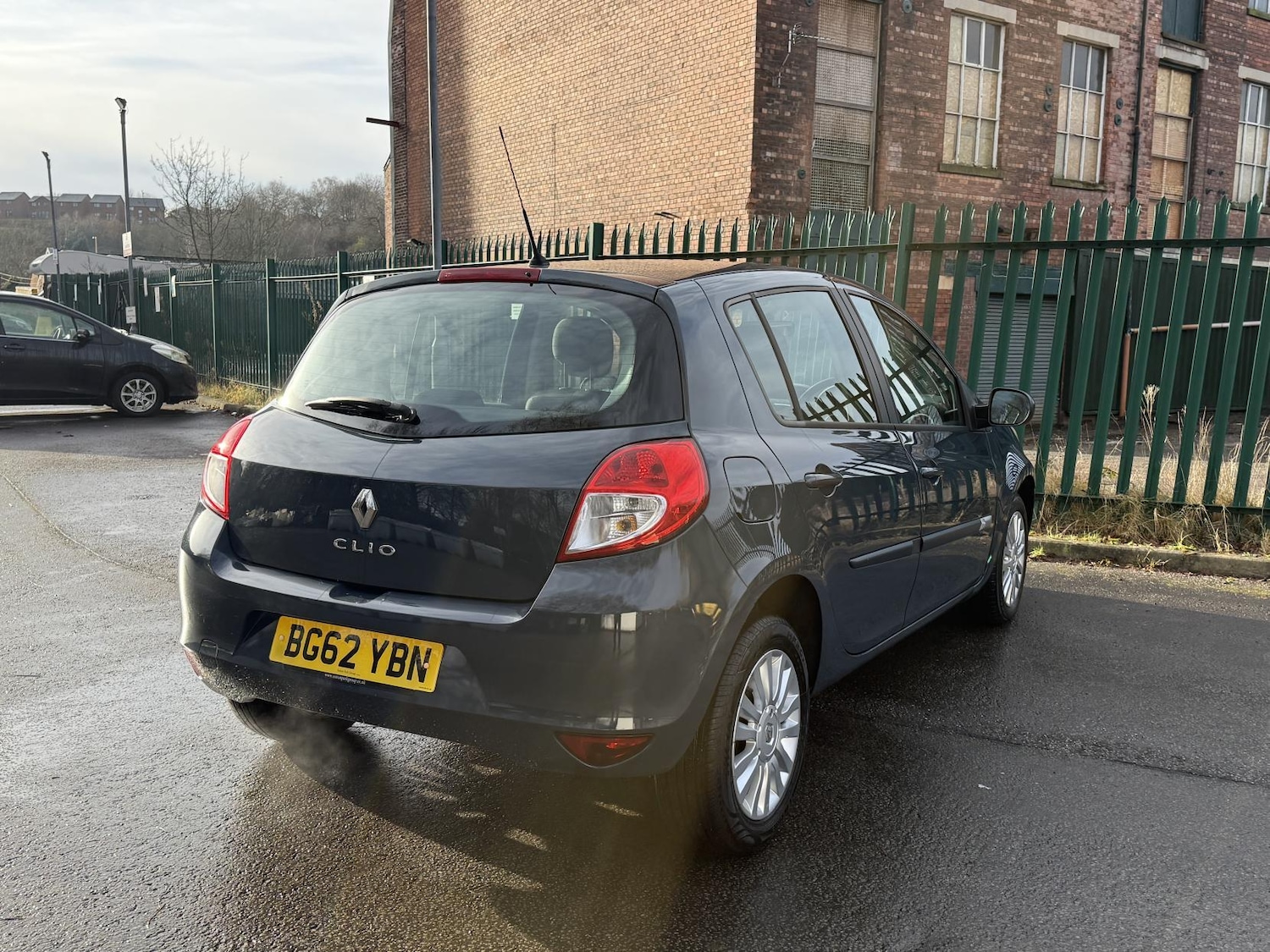 Used Renault Clio 2012 for sale - 77215183: Photo 11