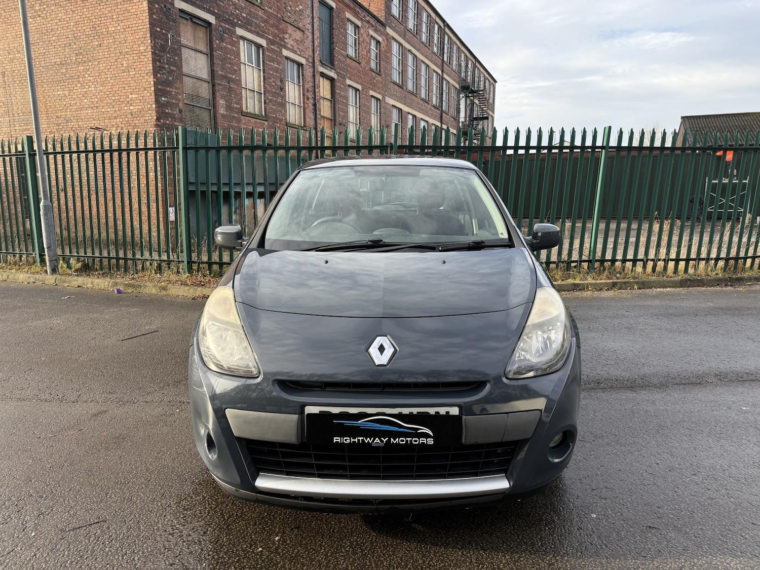 Used Renault Clio 2012 for sale - 77215183: Photo 3