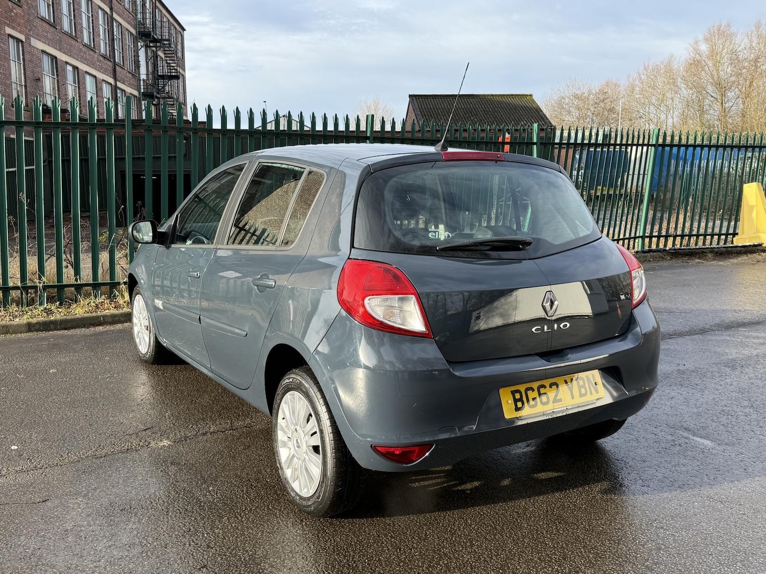 Used Renault Clio 2012 for sale - 77215183: Photo 9