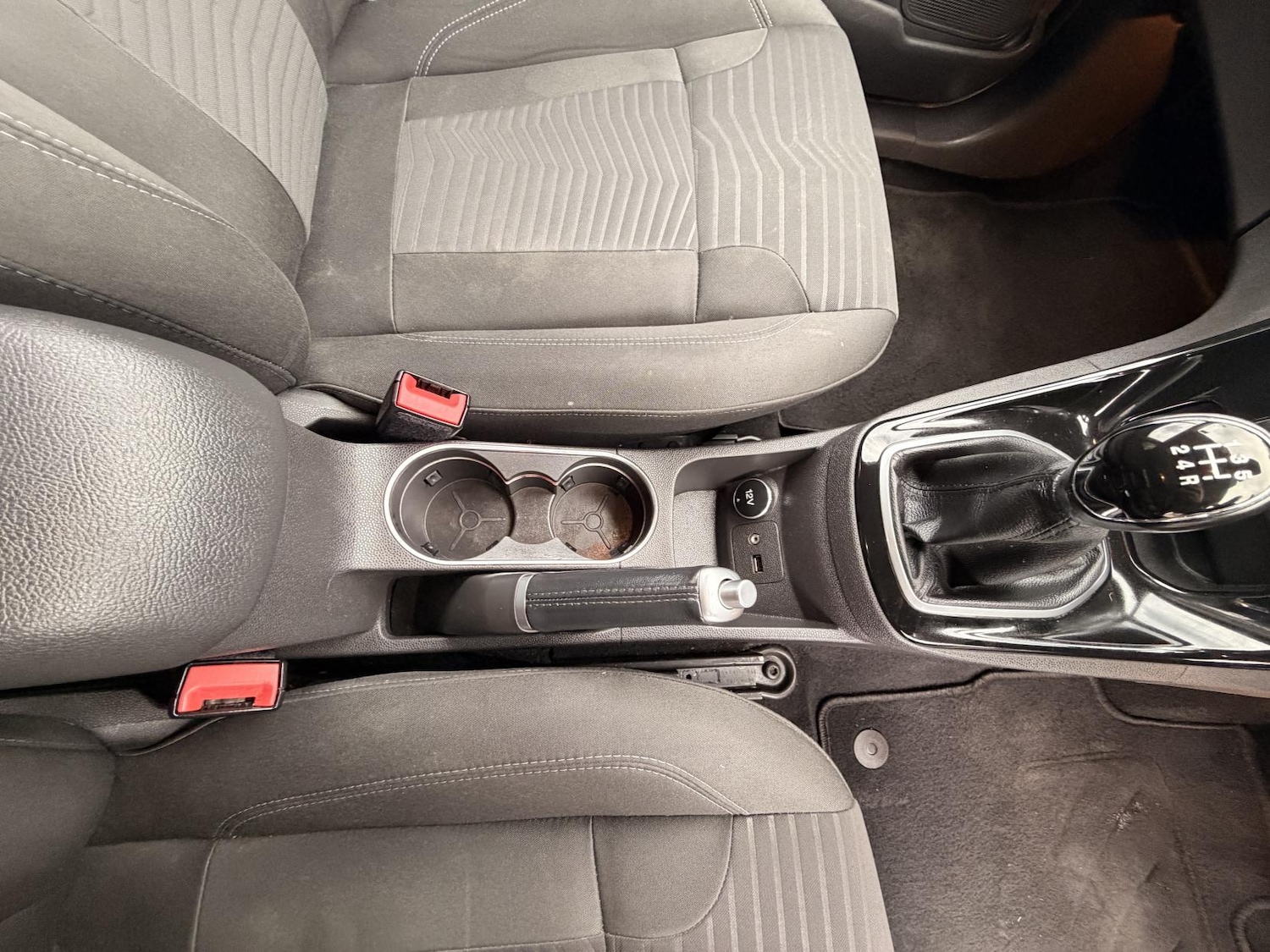 Used Ford Fiesta 2014 for sale - 78100488: Photo 24