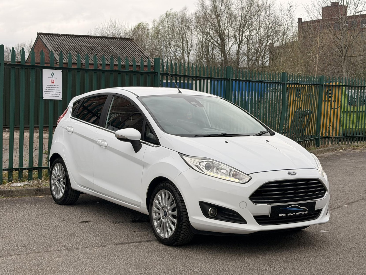 Used Ford Fiesta 2014 for sale - 78100488: Photo 6