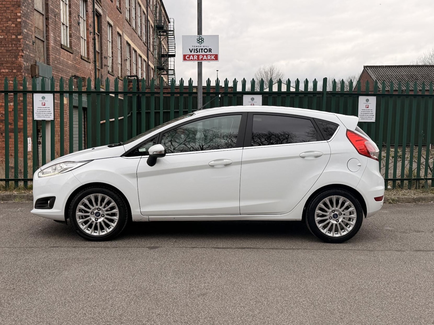 Used Ford Fiesta 2014 for sale - 78100488: Photo 7
