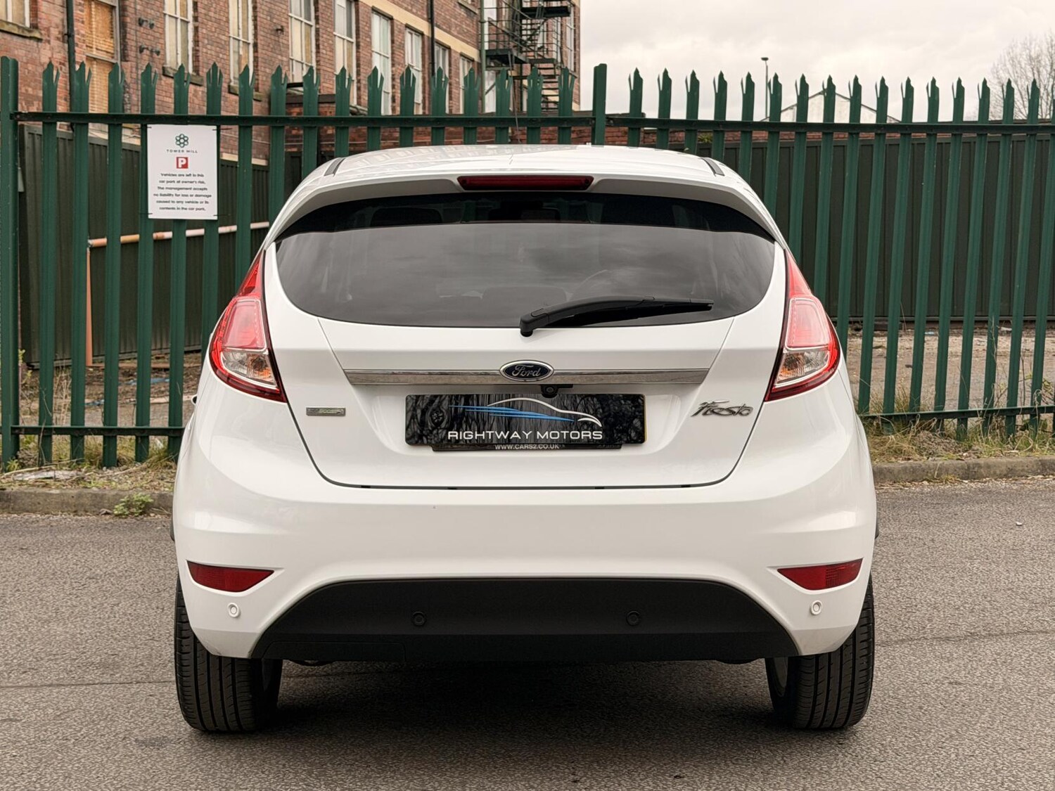 Used Ford Fiesta 2014 for sale - 78100488: Photo 8