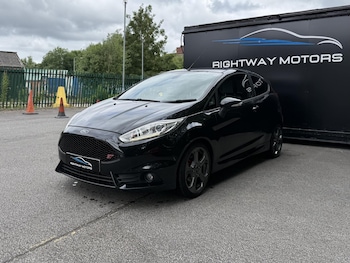 Used Ford Fiesta 2015 for sale - 78853968: Photo