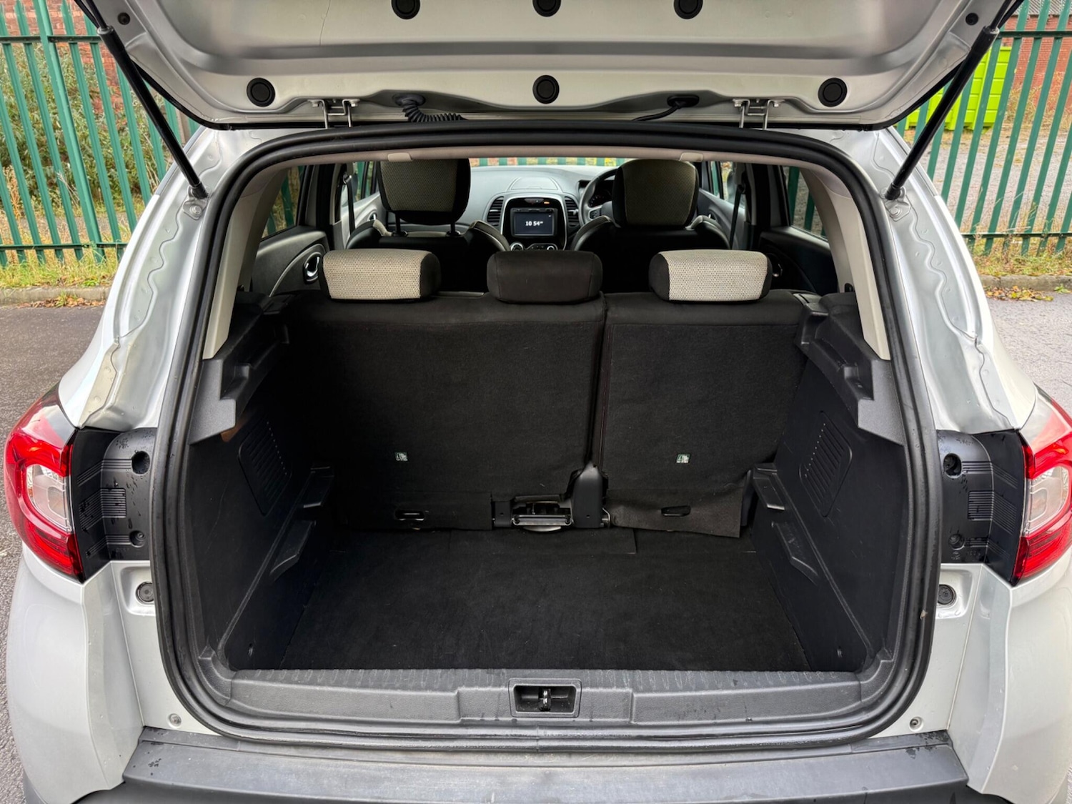 Used Renault Captur 2018 for sale - 76992451: Photo 11