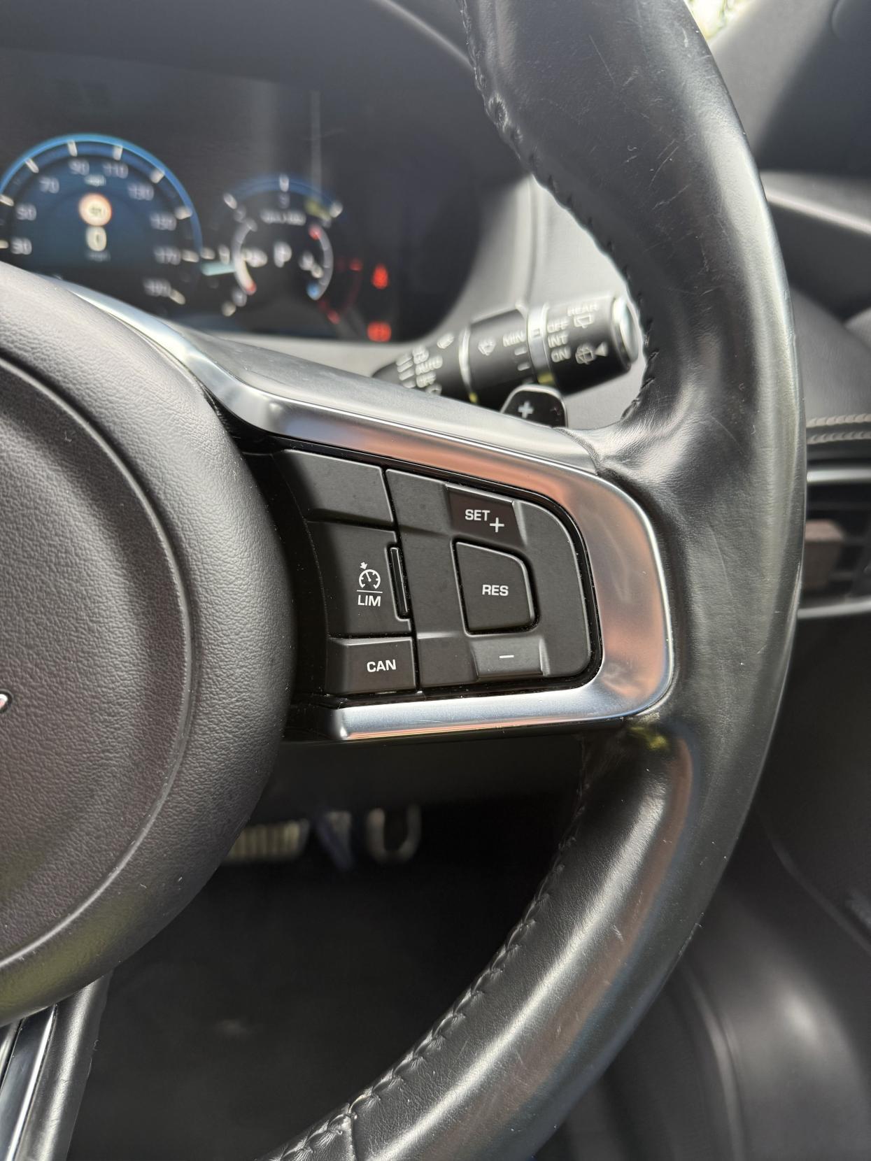 Used Jaguar F-Pace 2016 for sale - 76561598: Photo 26