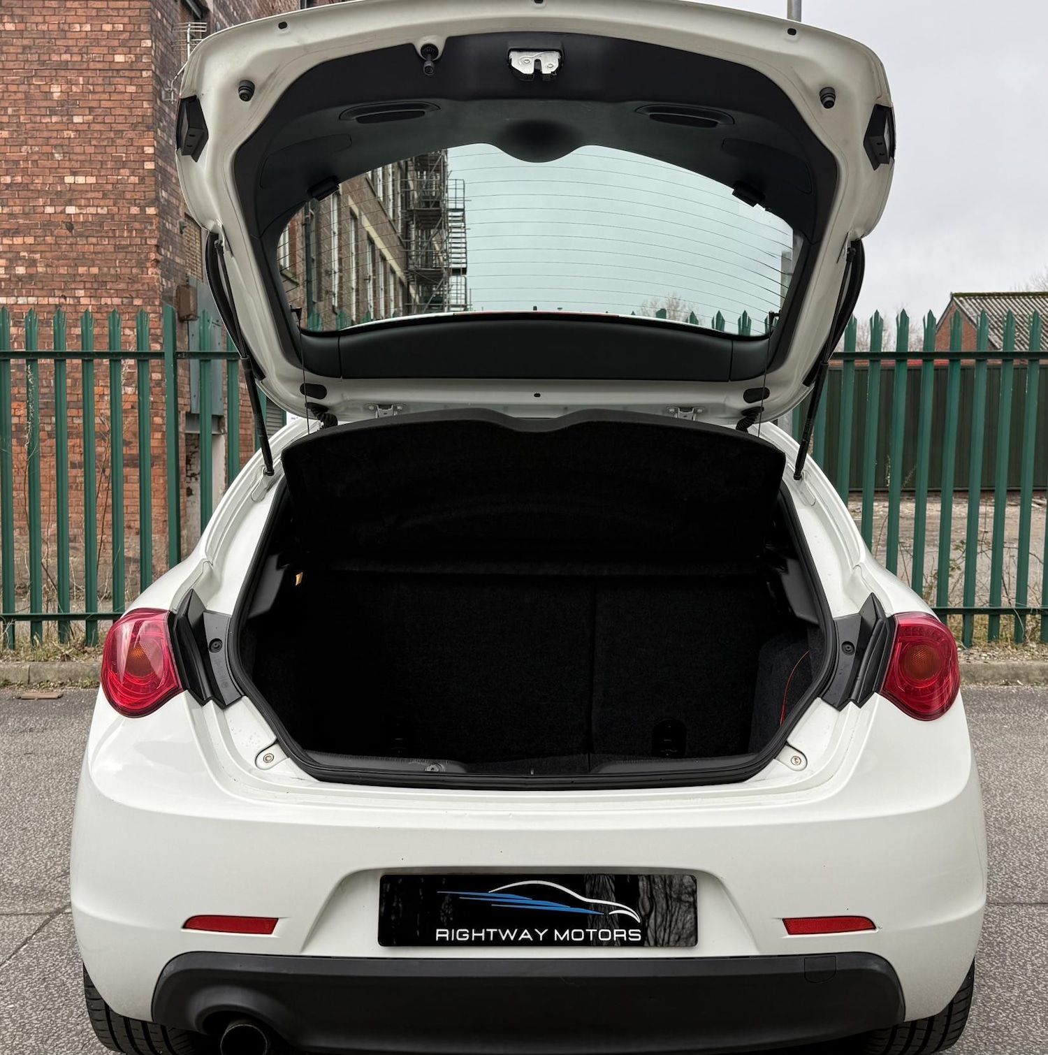 Used Alfa Romeo Giulietta for sale - 77882444: Photo 13