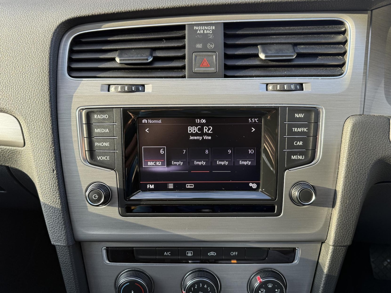 Used Volkswagen Golf 2014 for sale - 76472700: Photo 27